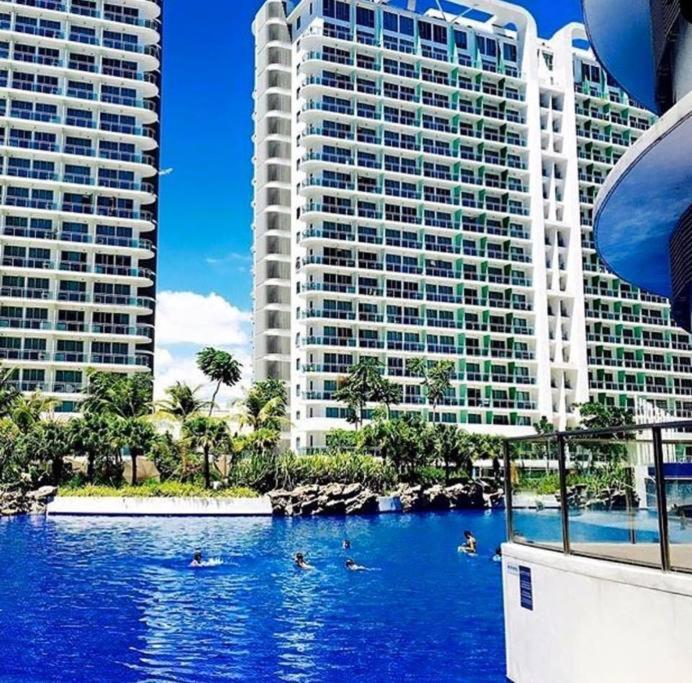 Azure C2 Balcony Wifi Near Mall Airport Multiple Units Paranaque City Exteriör bild