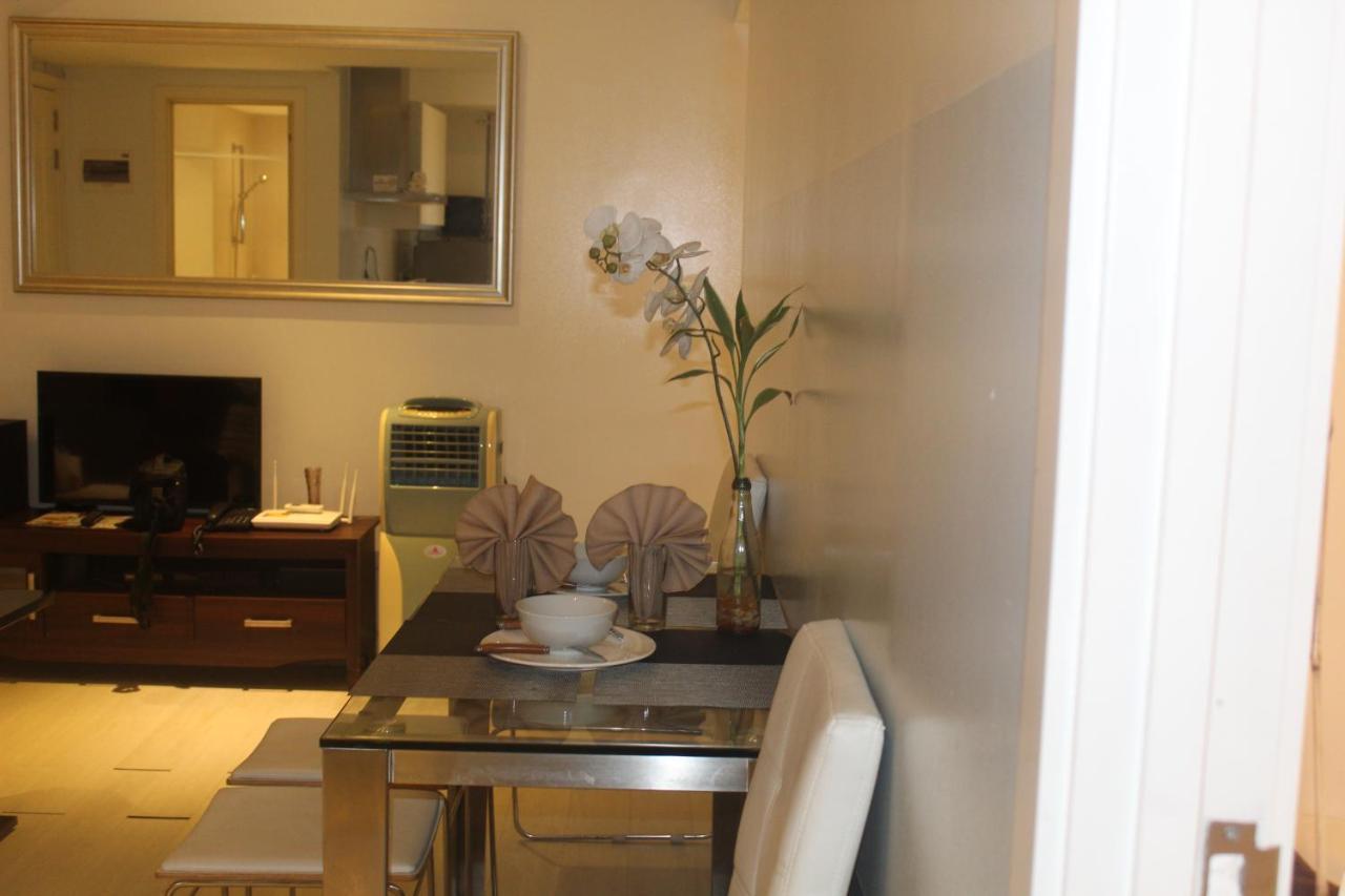 Azure C2 Balcony Wifi Near Mall Airport Multiple Units Paranaque City Exteriör bild