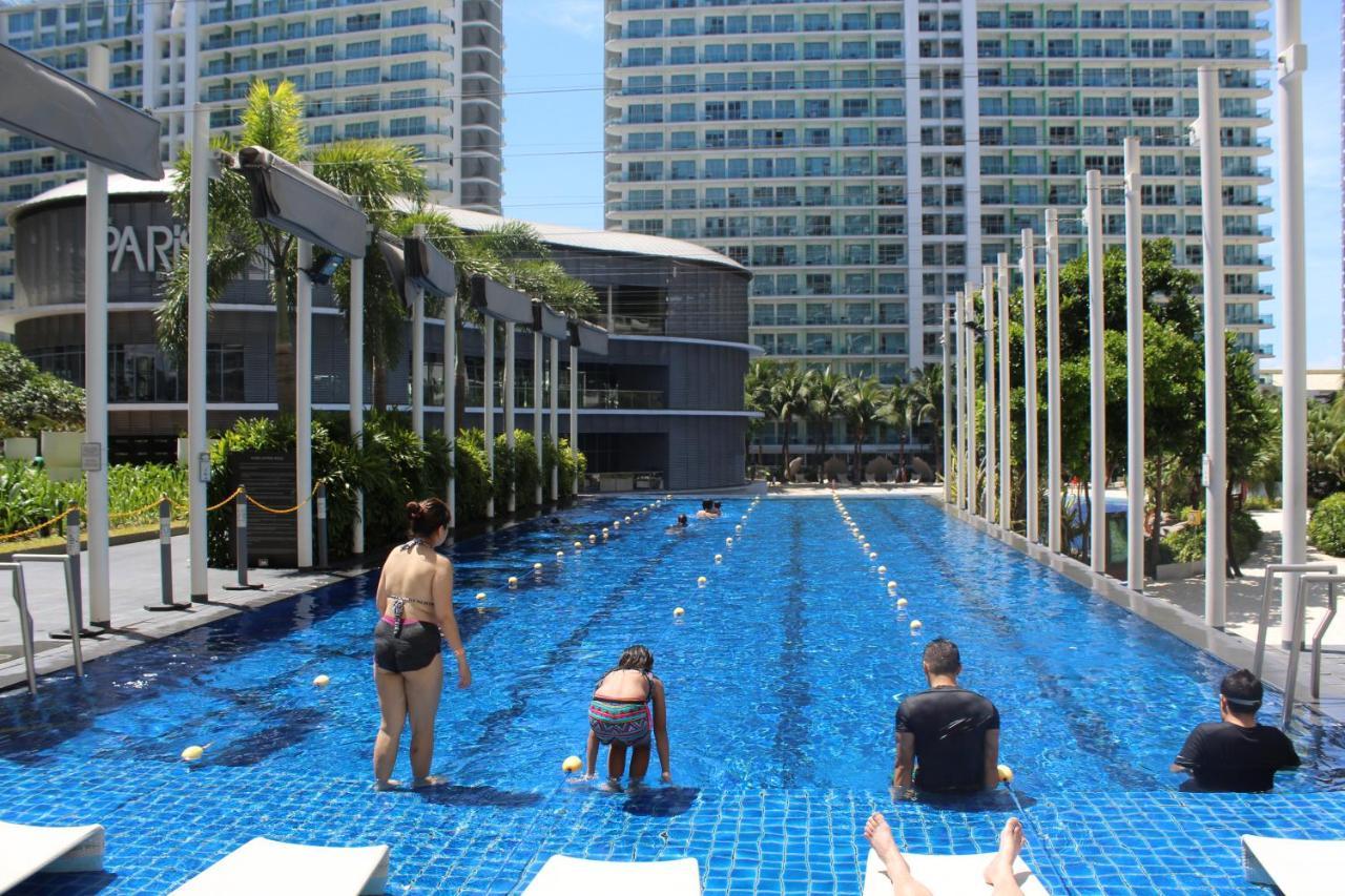 Azure C2 Balcony Wifi Near Mall Airport Multiple Units Paranaque City Exteriör bild