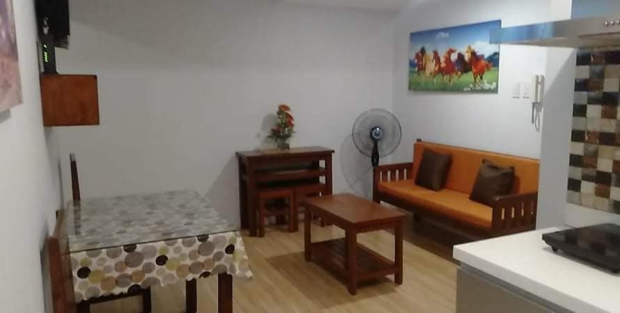 Azure C2 Balcony Wifi Near Mall Airport Multiple Units Paranaque City Exteriör bild