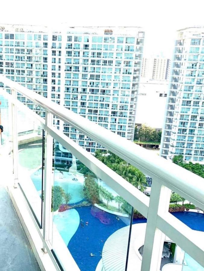 Azure C2 Balcony Wifi Near Mall Airport Multiple Units Paranaque City Exteriör bild